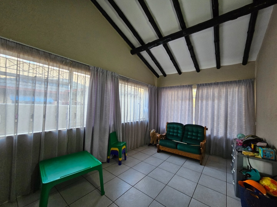 3 Bedroom Property for Sale in Vaalpark Free State